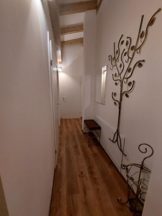 Auszeit Steiraland Penthouse 9 Mit Grossen Balkon Und Parkplatz Leilighet Leoben  Eksteriør bilde